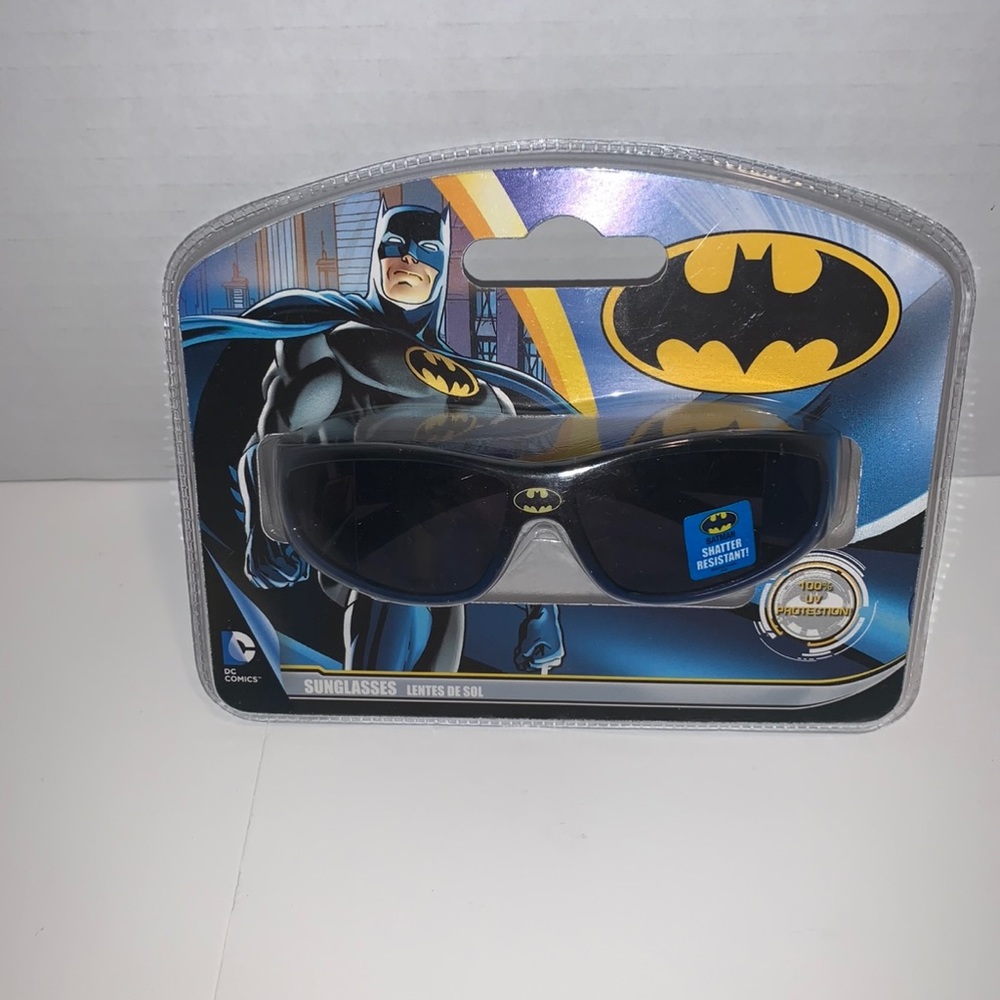 NWT Bathman Sunglases New